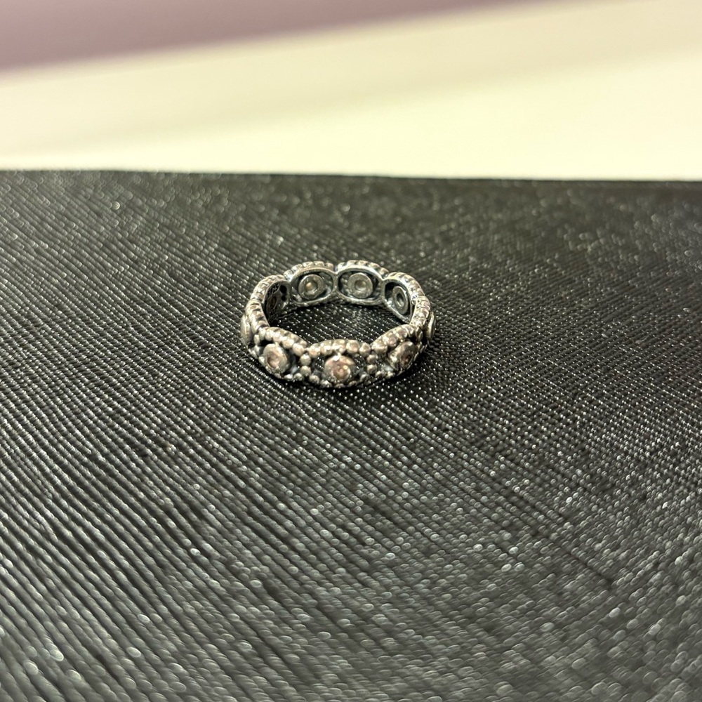 Elegant Silver Women's Ring